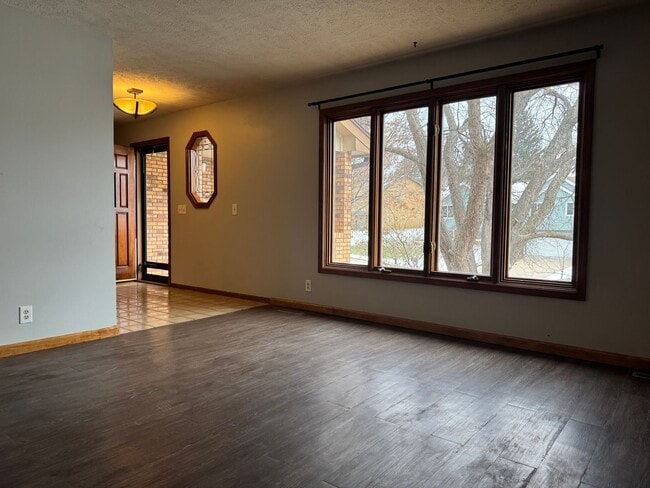 Photo - Spacious Harvey Oaks 4-bedroom home with classic charm and modern updates