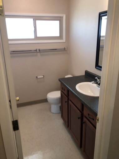 Photo - 742 Boysen Ave Unidad 1