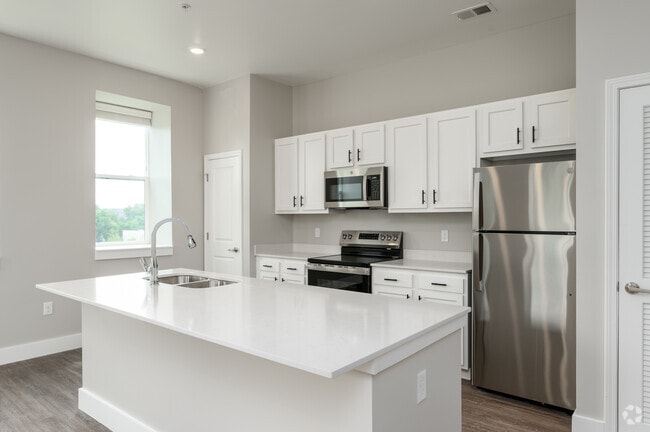 2BR, 2.5BA - 1,561SF - Kitchen