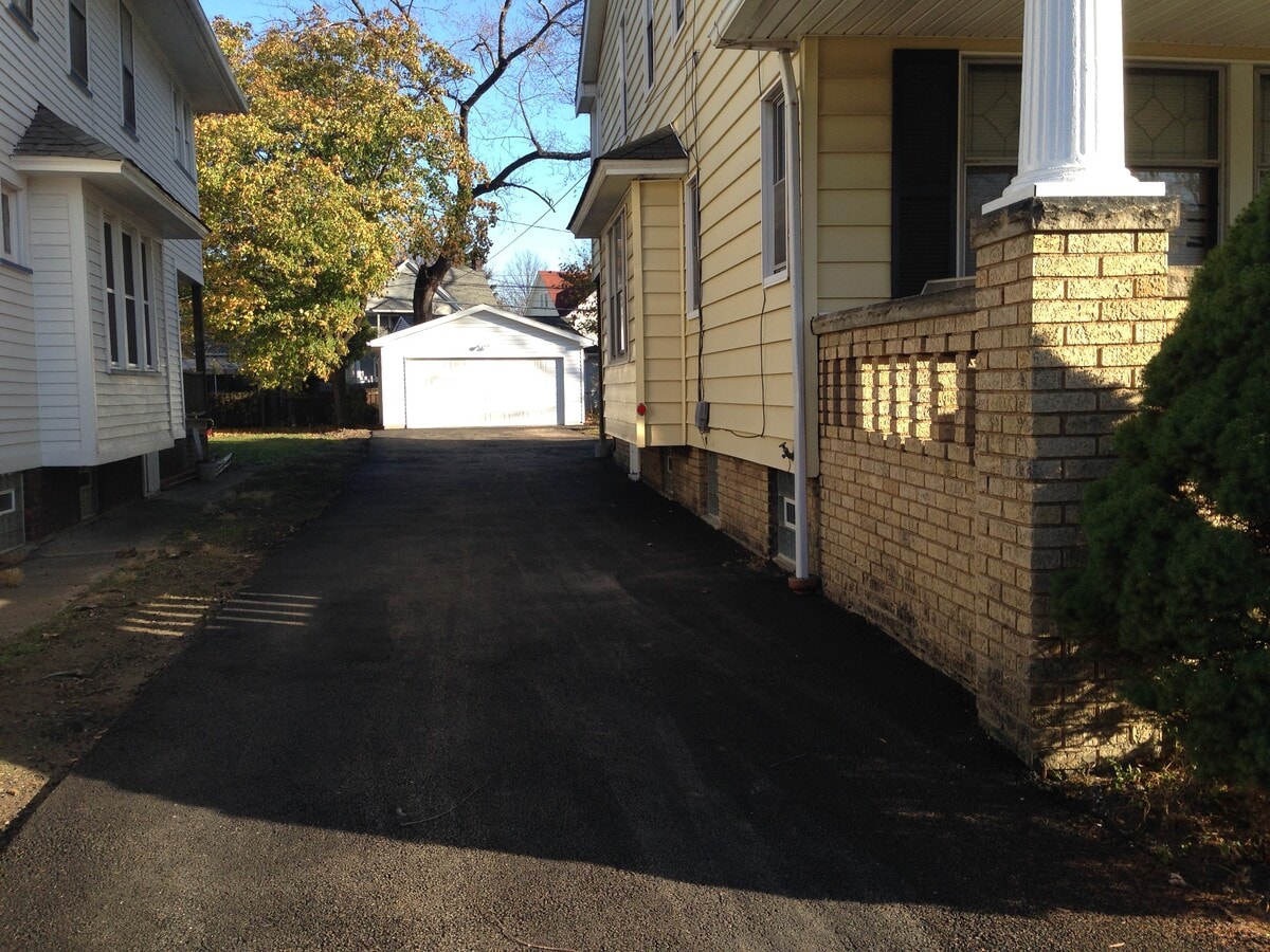 Photo - 2415 Woodmere Dr