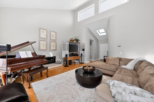 Photo - 150 Talmage Farm Ln