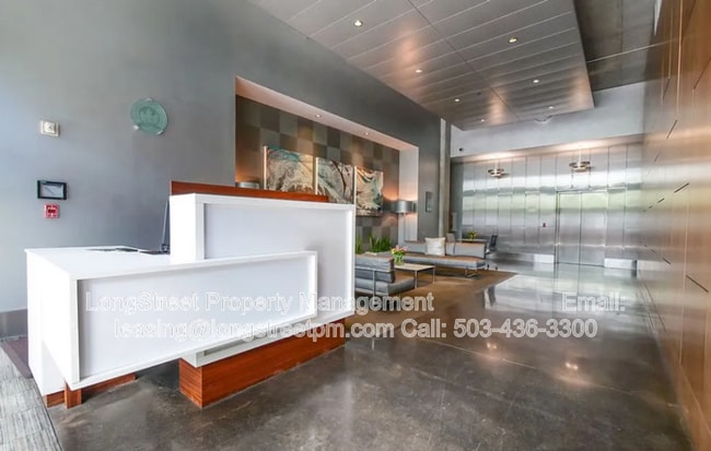 Photo - 1926 W Burnside St Unit 1108