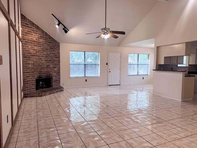 Photo - 14418 Moorfield Dr
