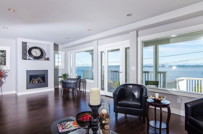 Photo - 4Bd/3.5Ba Seattle Home