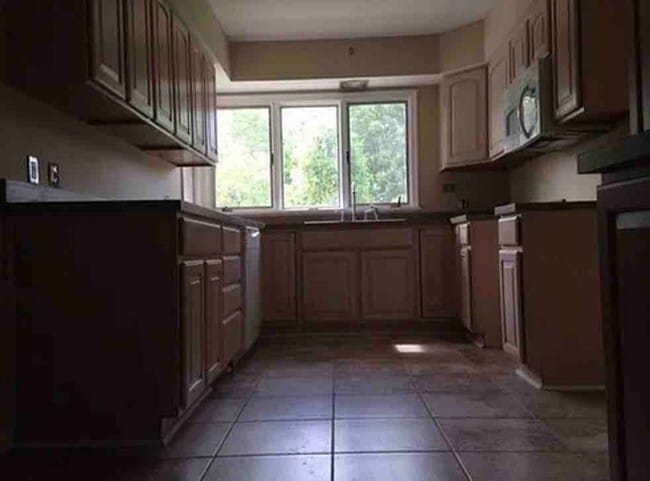 Photo - 3735 Heatherdowns Blvd