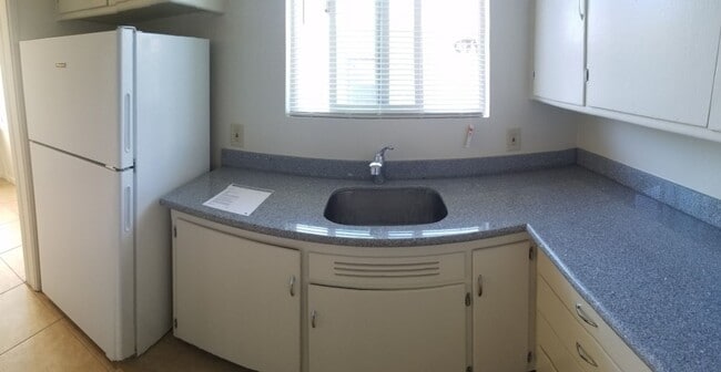 Photo - Renovated 1-Bedroom with Garage Parking & ... Unit 8737