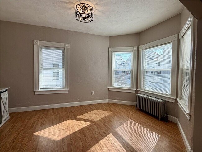 Photo - 199 Morris Ave Unit 1