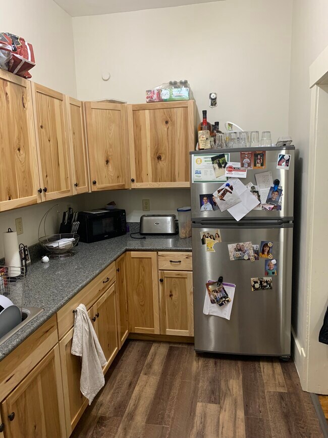 100 S Minnesota St Unit 2