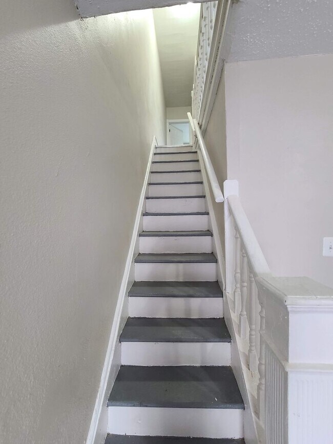 Photo - Large Upgraded Home! - Half off first months rent