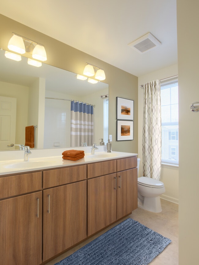 Baño principal - Avalon Townhome Collection Roseland
