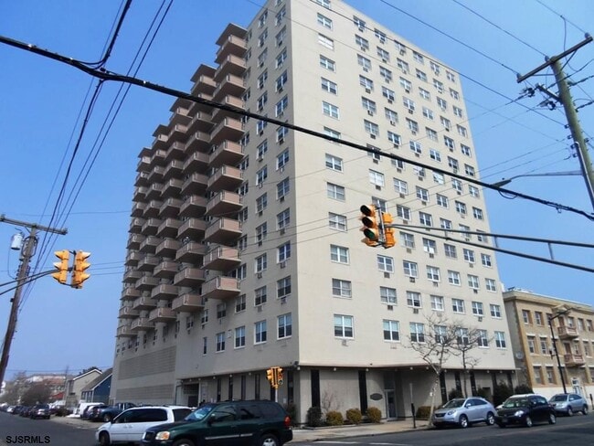 Building Photo - 3817 Ventnor Ave Unit 1008 Rental