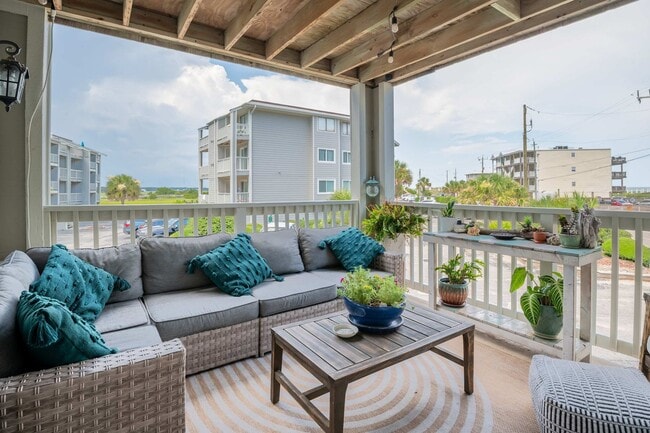 Photo - The Breakers Paradise @ 1801 Canal Dr #D2 Unit D2