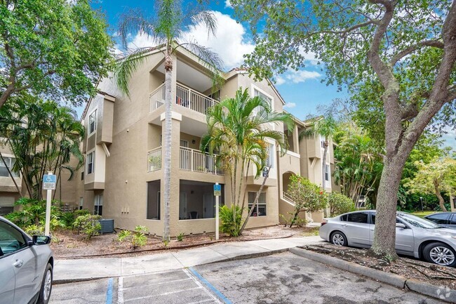 Building Photo - 1865 Palm Cove Blvd Unit verano at delray Rental