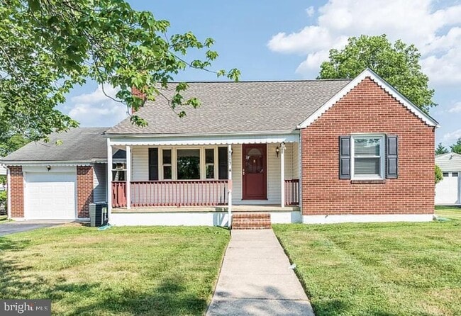 Building Photo - 9117 Smith Ave