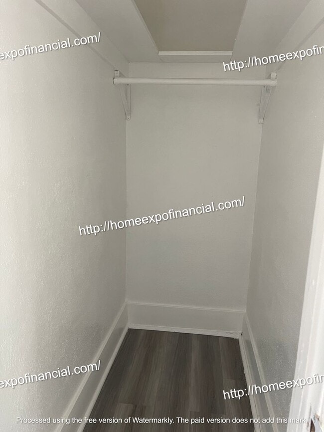 Photo - Nice Home For Rent (Front House)