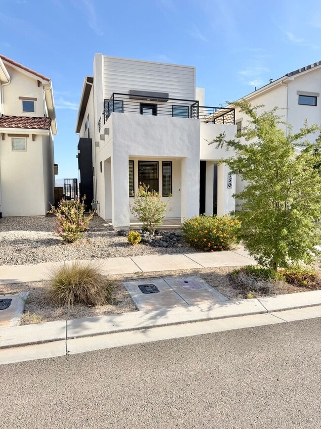 Photo - 750 W Scarlet Hill Dr