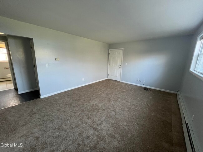 Photo - 11-21-21 Ashdown Rd Unit 21A