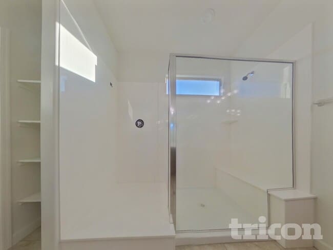 Photo - 30094 W Clarendon Ave