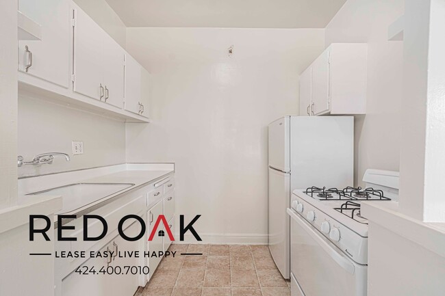 Photo - 570 N Rossmore Ave Unit 407