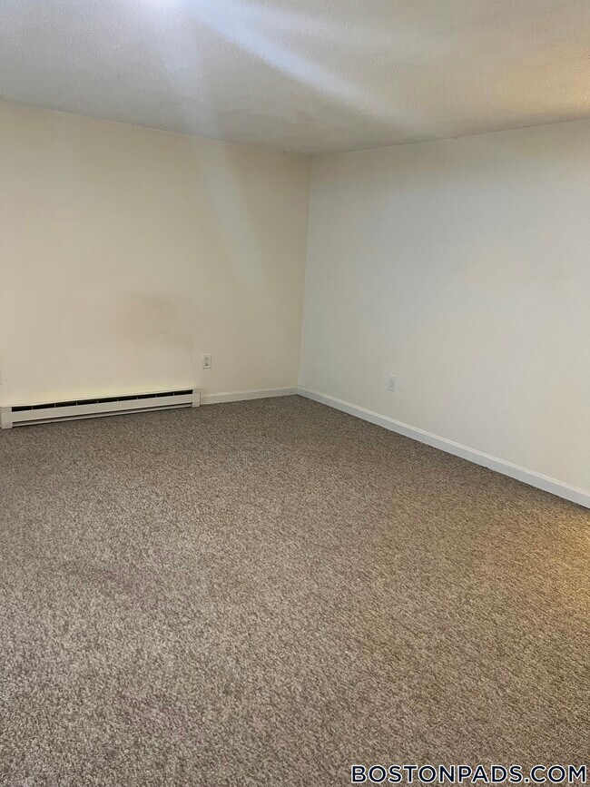 Photo - 357 Main St Unit 12