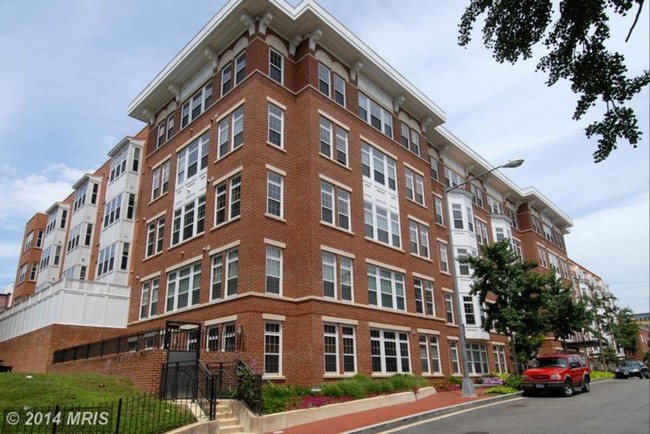 The Fedora - The Fedora Apartments