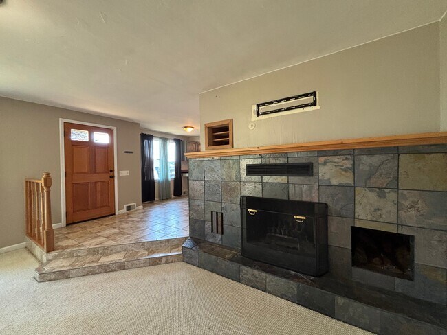 Photo - 3604 Madrona St