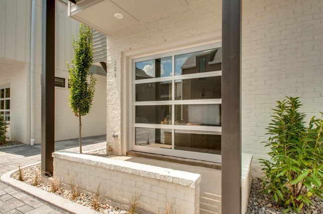 Photo - 221 Gentry Ave