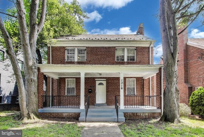 Photo - 1316 Van Buren St NW
