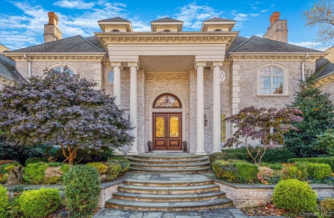 30 Arden Ln