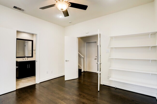 Photo - 2106 Colorado St