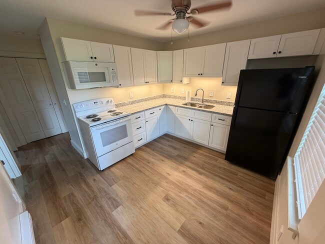 Photo - 1212 Sioux Terrace