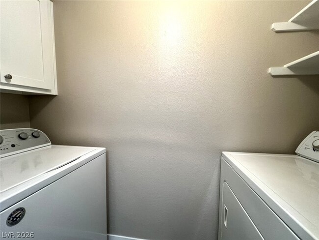 Photo - 950 Seven Hills Dr Unit 122