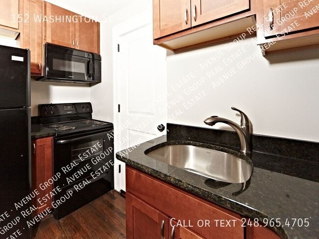 Photo - 152 Washington St Unit 14