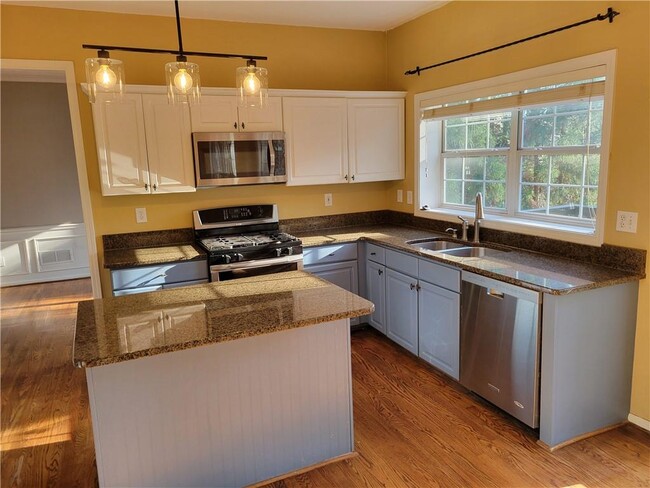 Photo - 3925 Barberry Ct