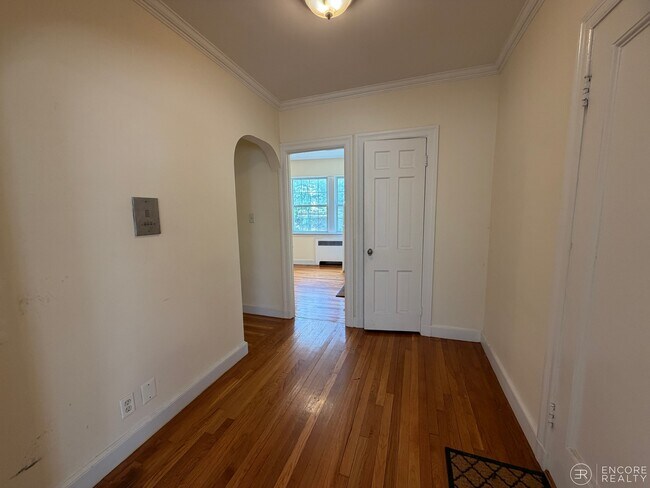 Photo - 24 Fairbanks St Unit 3