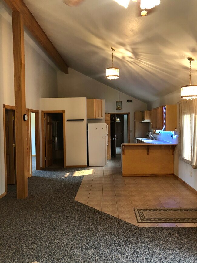 Photo - 500 Main St Unit Lynx Place #1