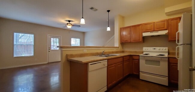 Photo - Newly Renovated Town-home