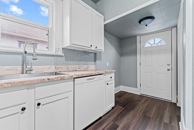 Photo - 506 E Parkway Ave Unit A- Upper