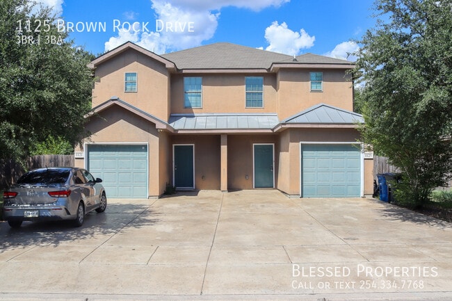 Building Photo - 1125 Brown Rock Dr Rental
