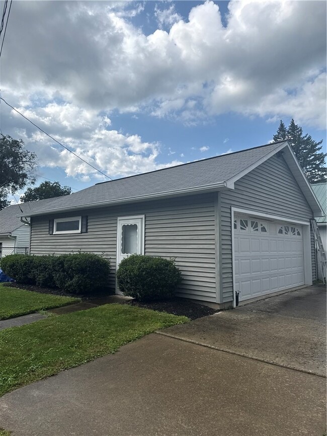Photo - 213-215-215 Conhocton St