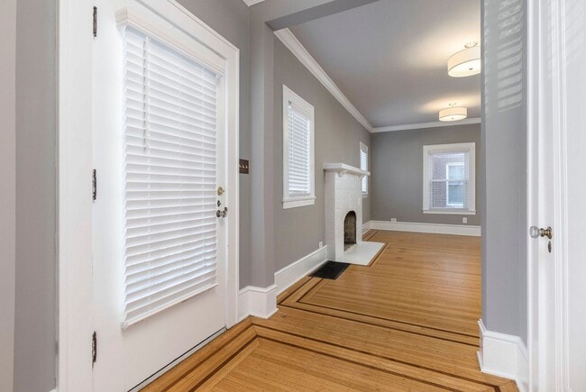 Photo - 2144 Lakeside Dr