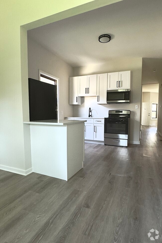 Building Photo - 5344 S Carpenter St Rental