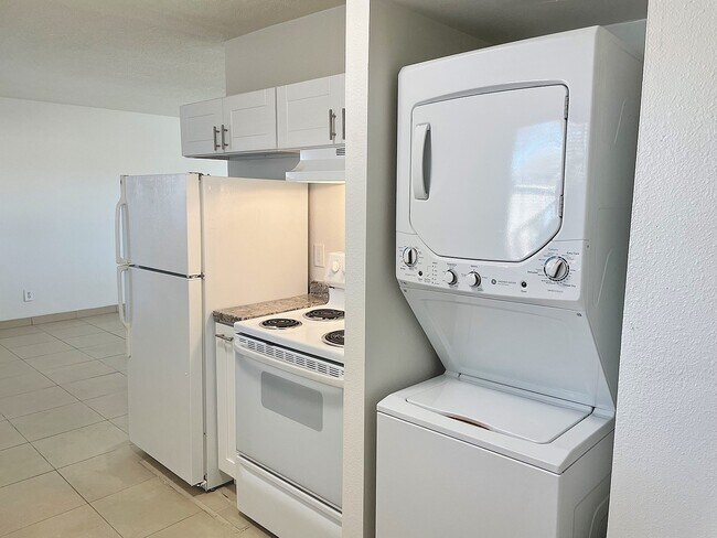 Photo - Willetta Apartments