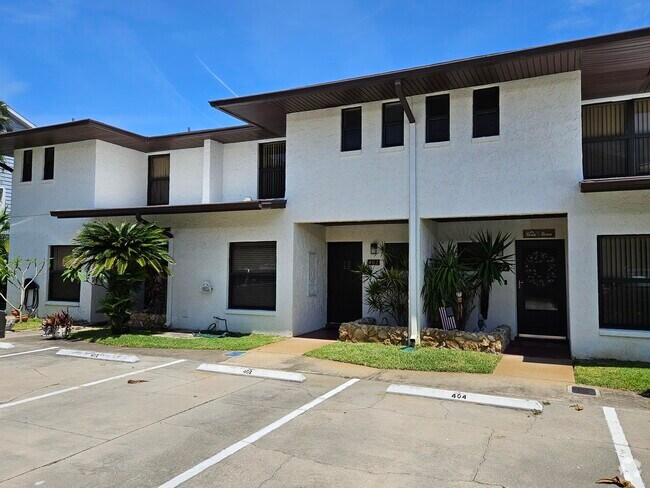 Building Photo - 402 Sailfish Ave Rental