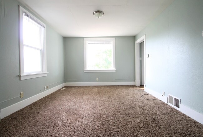 Photo - Charming 3 Bd/1Ba Home