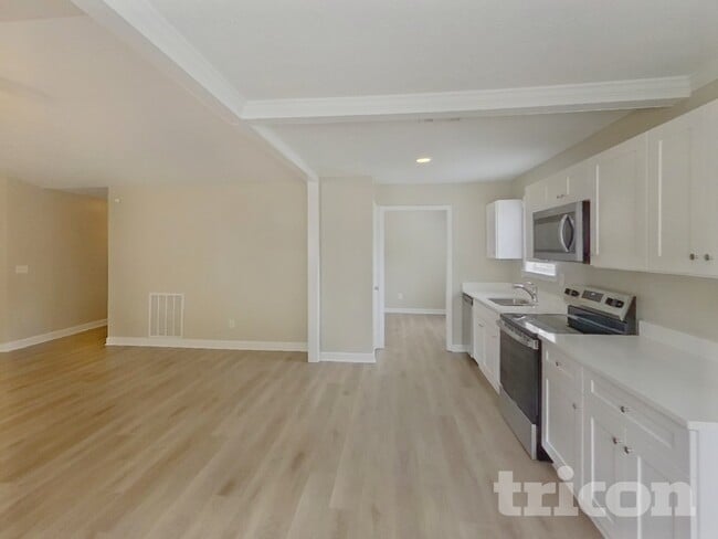 Photo - 206 Whistle Way