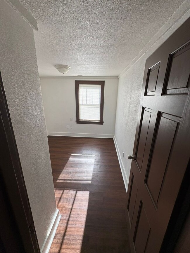 Photo - 1017 N 19th St Unidad 1017-3