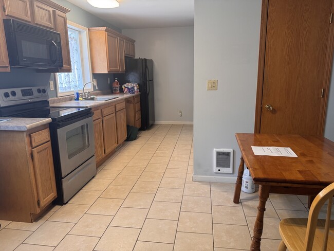 Photo - 10486 Melms Rd