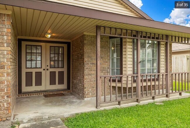 Photo - 8530 Lake Crystal Dr