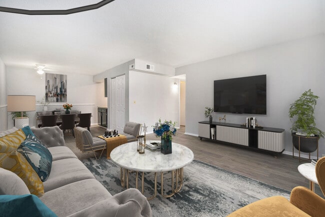 Building Photo - Brookhill Apartments